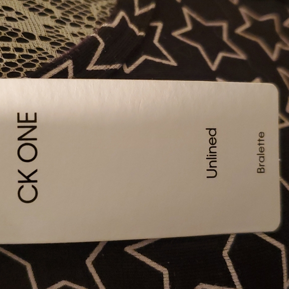 Calvin Klein Bralette  size M - Picture 5 of 7